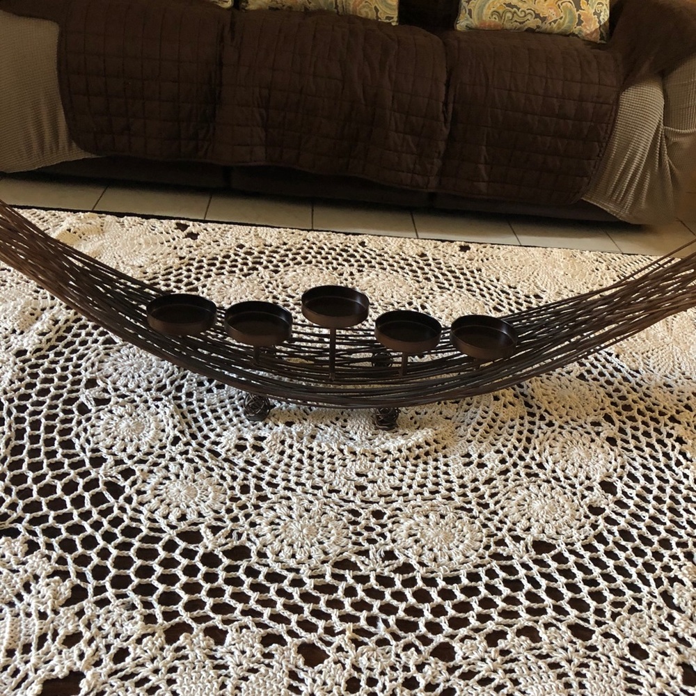 Metal candle holder